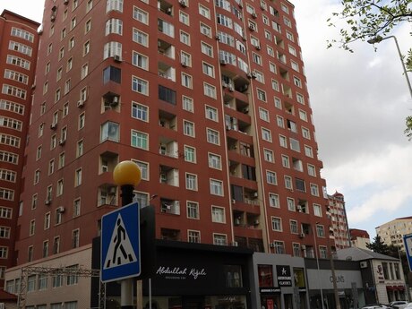 3 otaq · 137 m² · 17/17 mərtəbə, Azadlıq Prospekti