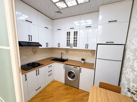 Kirayə 2 otaqlı mənzil, 60 m², Şah İsmayıl Xətai: 950 ₼/ay 4