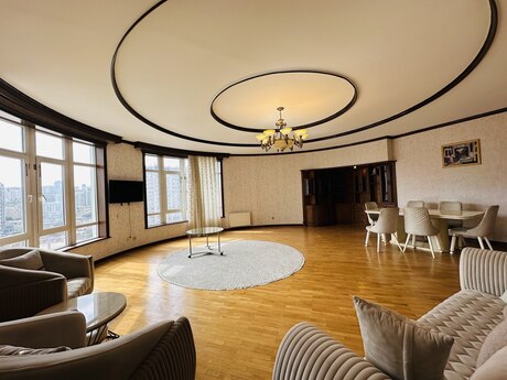 5-room apartment for rent, 240 m², Nizami: 1 800 ₼/mo 5