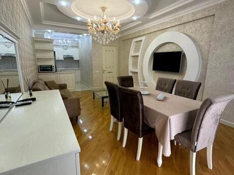 Kirayə 2 otaqlı mənzil, 95 m², Şah İsmayıl Xətai: 1 400 ₼/ay 2
