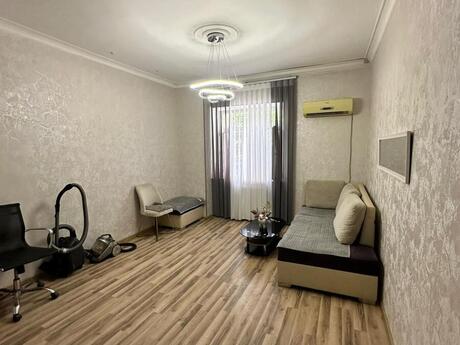 2 otaq · 50 m² · 2/4 mərtəbə, Nəriman Nərimanov