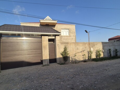 6 otaqlı həyət evi, 240 m², Mehdiabad: 115 000 ₼ 2
