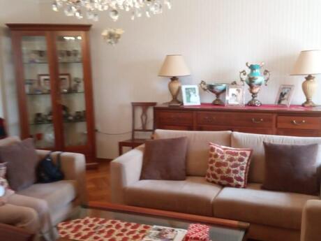 4-room apartment for rent, 110 m², İçəri Şəhər: 1 300 ₼/mo 2