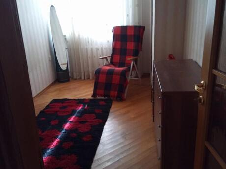 4-room apartment for rent, 110 m², İçəri Şəhər: 1 300 ₼/mo 5