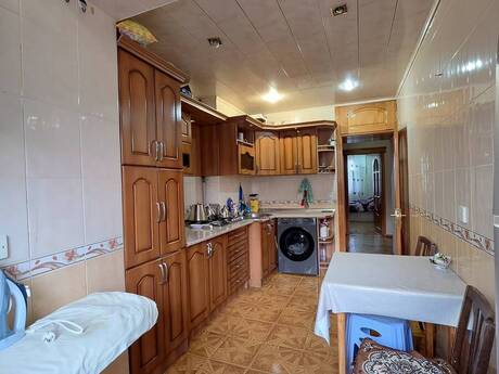 3 otaqlı mənzil, 80 m², 8-ci mikrorayon: 250 000 ₼ 2