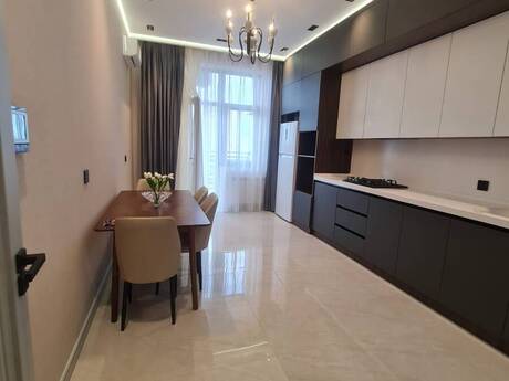 Kirayə 3 otaqlı mənzil, 145 m², Nərimanov: 2 100 ₼/ay 2