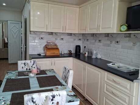 3 otaqlı mənzil, 80 m², Bakıxanov: 225 000 ₼ 3