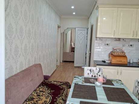 3 otaqlı mənzil, 80 m², Bakıxanov: 225 000 ₼ 2