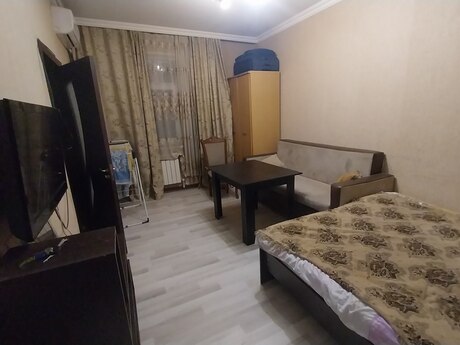 2 rooms · 35 m² · floor 1/5, 8 Noyabr