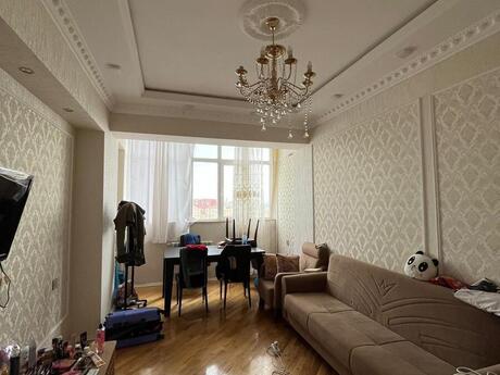 3-комнатная квартира, 77 м², 8-ci mikrorayon: 228 000 ₼ 3
