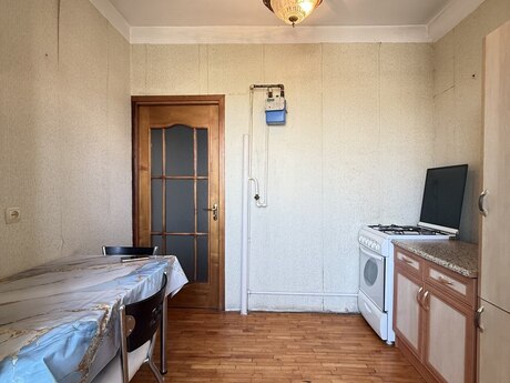 1-room apartment, 40 m², Həzi Aslanov: 110 000 ₼ 5