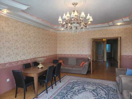 3 otaqlı mənzil, 120 m², Nərimanov: 325 000 ₼ 2