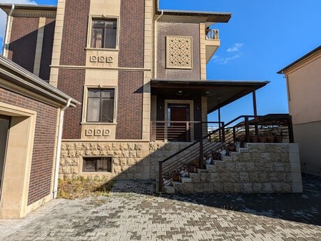 7 otaq · 720 m², Xətai