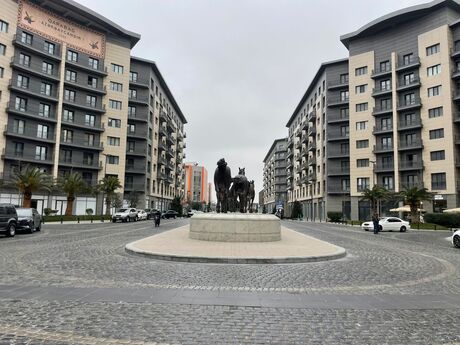 Elan №6477064 - Bakı, Ağ şəhər q., 2 otaqlı, 95 m², 8/8 mərtəbə
