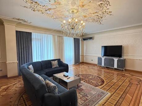 Объявление №6477115 - Баку, м. Сахил, 4-комн., 250 м², 10/15 этаж
