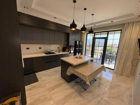 7 otaqlı həyət evi, 280 m², Mehdiabad: 275 000 ₼ 5
