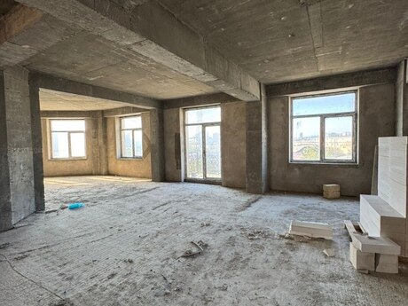 4 otaqlı mənzil, 195 m², Ağ şəhər: 760 000 ₼ 2