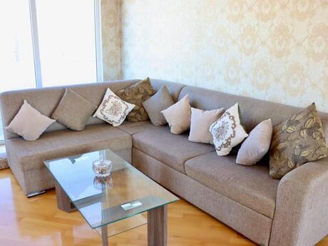 Kirayə 3 otaqlı mənzil, 142 m², Elmlər Akademiyası: 1 299 ₼/ay 3