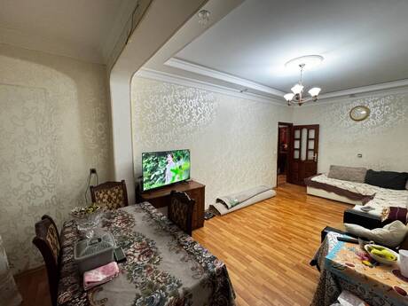 3-room apartment, 75 m², Azadlıq Prospekti: 180 000 ₼ 4
