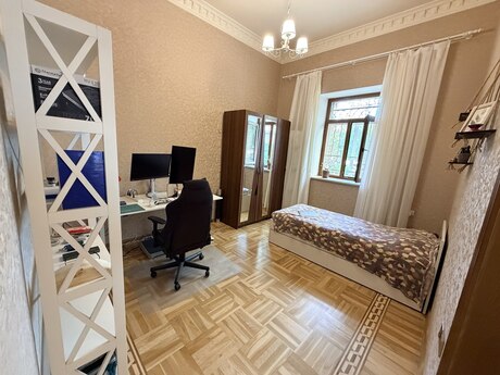 3 otaqlı mənzil, 84 m², 28 May: 235 000 ₼ 4