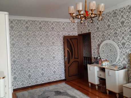 6 otaqlı həyət evi, 199 m², Görədil: 165 000 ₼ 3