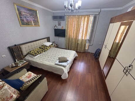 4-room apartment, 104 m², Şah İsmayıl Xətai: 300 000 ₼ 2