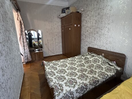 3-room apartment for rent, 90 m², Nəriman Nərimanov: 700 ₼/mo 3
