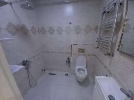 3-room apartment for rent, 150 m², Şah İsmayıl Xətai: 1 700 ₼/mo 5