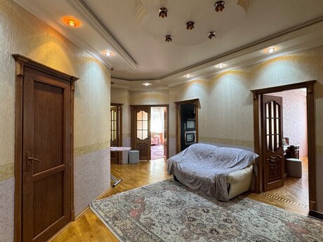 3 otaqlı mənzil, 117 m², İnşaatçılar: 270 000 ₼ 3
