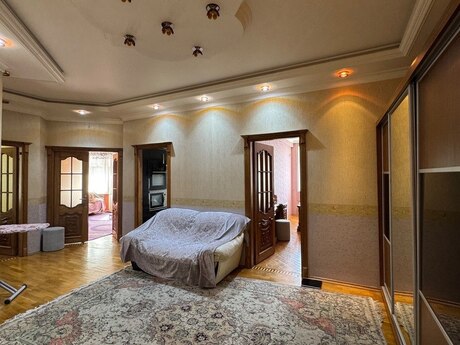 3 otaqlı mənzil, 117 m², İnşaatçılar: 270 000 ₼ 4