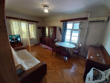2 otaq · 40 m² · 3/5 mərtəbə, Nizami