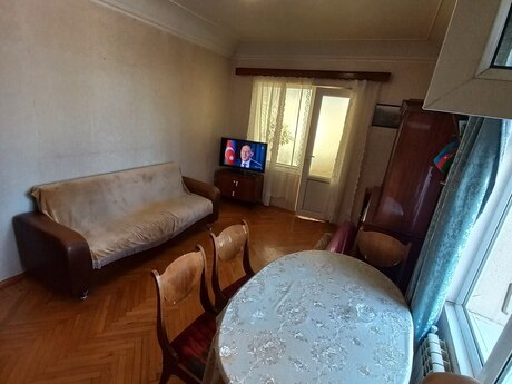 2-room apartment for rent, 40 m², Nizami: 600 ₼/mo 2