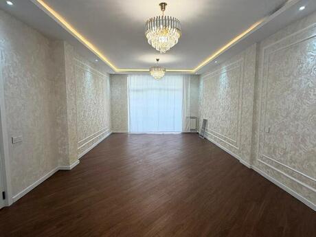 3-комнатная квартира, 110 м², Şah İsmayıl Xətai: 385 000 ₼ 2
