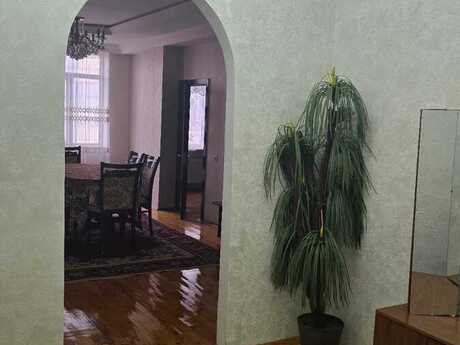 Аренда: 3-комнатная квартира, 110 м², Yeni Yasamal: 120 ₼/мес 4