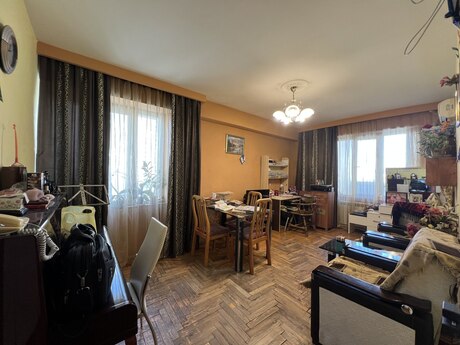 3 otaqlı mənzil, 85 m², 28 May: 260 000 ₼ 4
