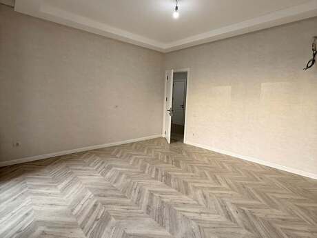 4 otaqlı mənzil, 107 m², Yasamal: 320 000 ₼ 2