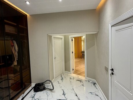 2-room apartment, 65 m², Nakhchivani Residence: 230 000 ₼ 5