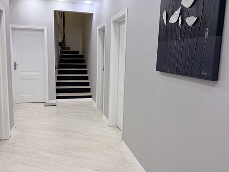 7 otaqlı həyət evi, 400 m², Novxanı: 290 000 ₼ 4