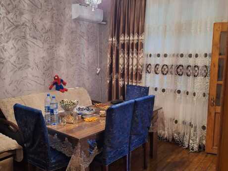 Elan №6477528 - Bakı, Memar Əcəmi m., 2 otaqlı, 56 m², 2/5 mərtəbə