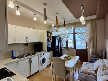 3 otaqlı mənzil, 135 m², Nərimanov: 348 000 ₼ 3