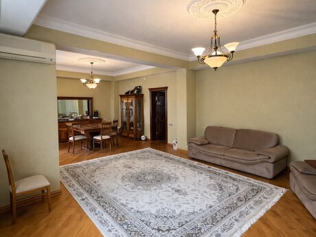 3-room apartment, 160 m², 28 May: 725 000 ₼ 2