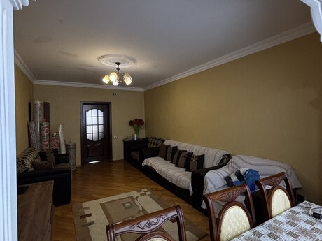 3 otaqlı mənzil, 75 m², Əmircan: 152 000 ₼ 2