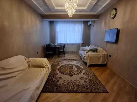 3-комнатная квартира, 124 м², İnşaatçılar: 344 000 ₼ 3