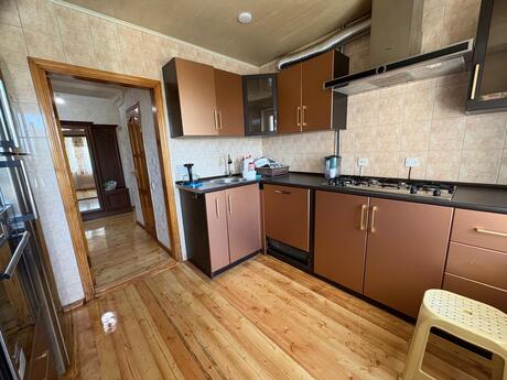 Аренда: 4-комнатная квартира, 150 м², 3-cü mikrorayon: 900 ₼/мес 4