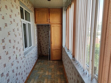 3-room apartment for rent, 55 m², Bakıxanov: 550 ₼/mo 3