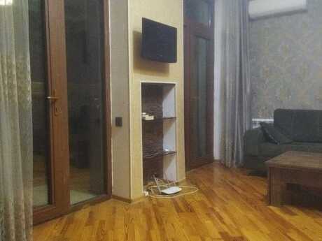 1 otaq · 50 m² · 18/20 mərtəbə, İnşaatçılar