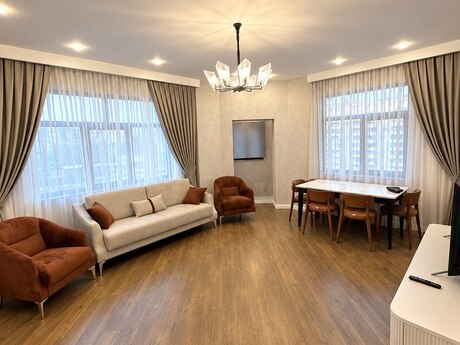 Elan №6477953 - Bakı, Şah İsmayıl Xətai m., 2 otaqlı, 90 m², 12/20 mərtəbə