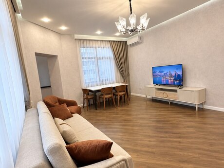 Kirayə 2 otaqlı mənzil, 90 m², Şah İsmayıl Xətai: 1 300 ₼/ay 2