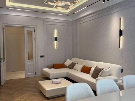 3 otaqlı mənzil, 120 m², Renessans Palace: 650 000 ₼ 2