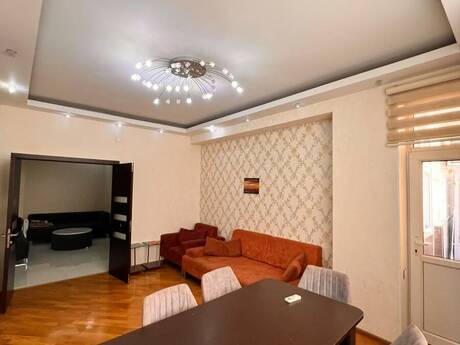 Elan №6477993 - Bakı, Nizami r., 3 otaqlı, 120 m², 3/13 mərtəbə